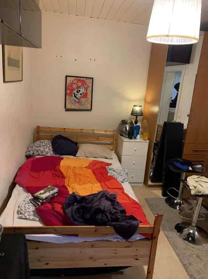 Enligt polisen rådde misär i Nytorgsmannens lägenhet. Enligt polisen rådde misär i Nytorgsmannens lägenhet.
